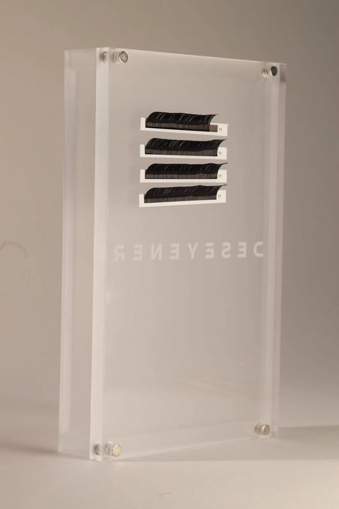 Transparent lash tile with magnetic lid